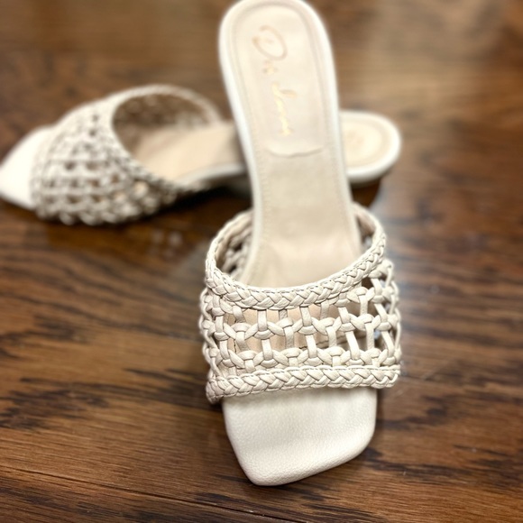 Genuine Leather Blush Pink Sandals low heel women’s size 7.5 - Picture 1 of 6